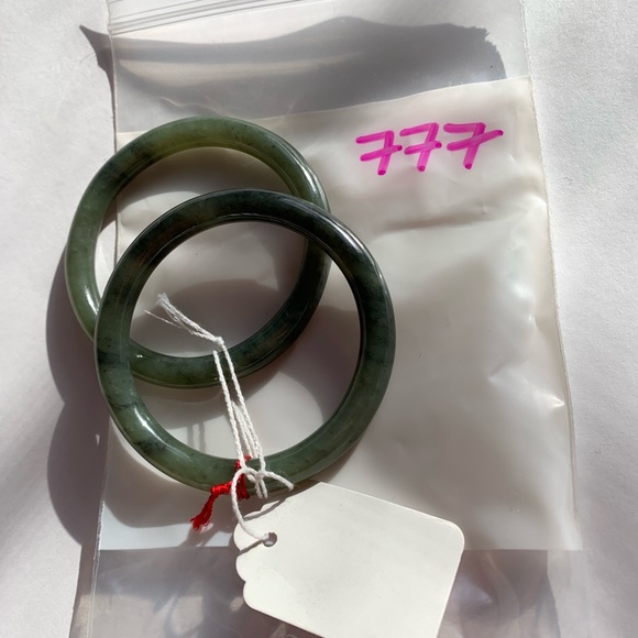 777) matched pair PRINCESS BANGLES burma jadite - Picture 3 of 6